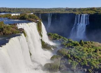 Chiêm ngưỡng vẻ đẹp hùng vĩ của thác nước Iguazu khi du lịch Brazil Chiêm ngưỡng vẻ đẹp hùng vĩ của thác nước Iguazu khi du lịch Brazil